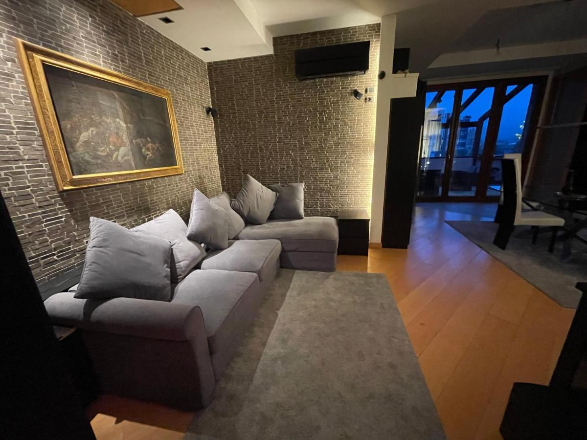 Attico Con Vista Spettacolare E Jacuzzi Apartment โบโลญญา ภายนอก รูปภาพ